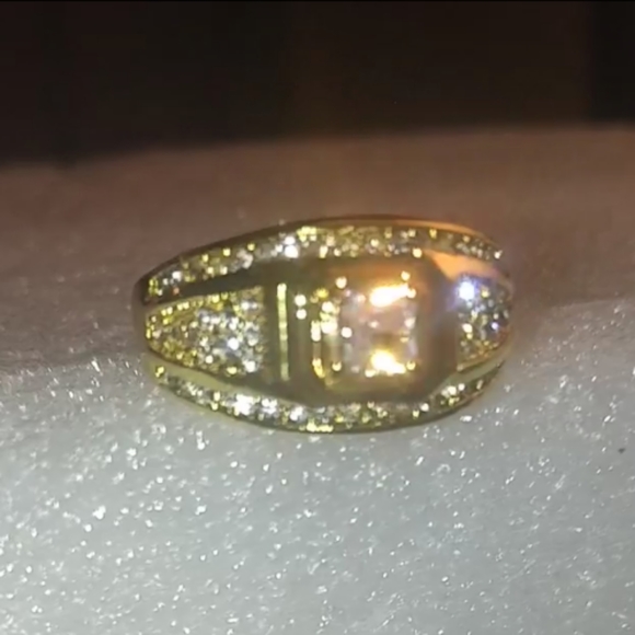 Jewelry men's ring size 8 - Picture 4 of 7